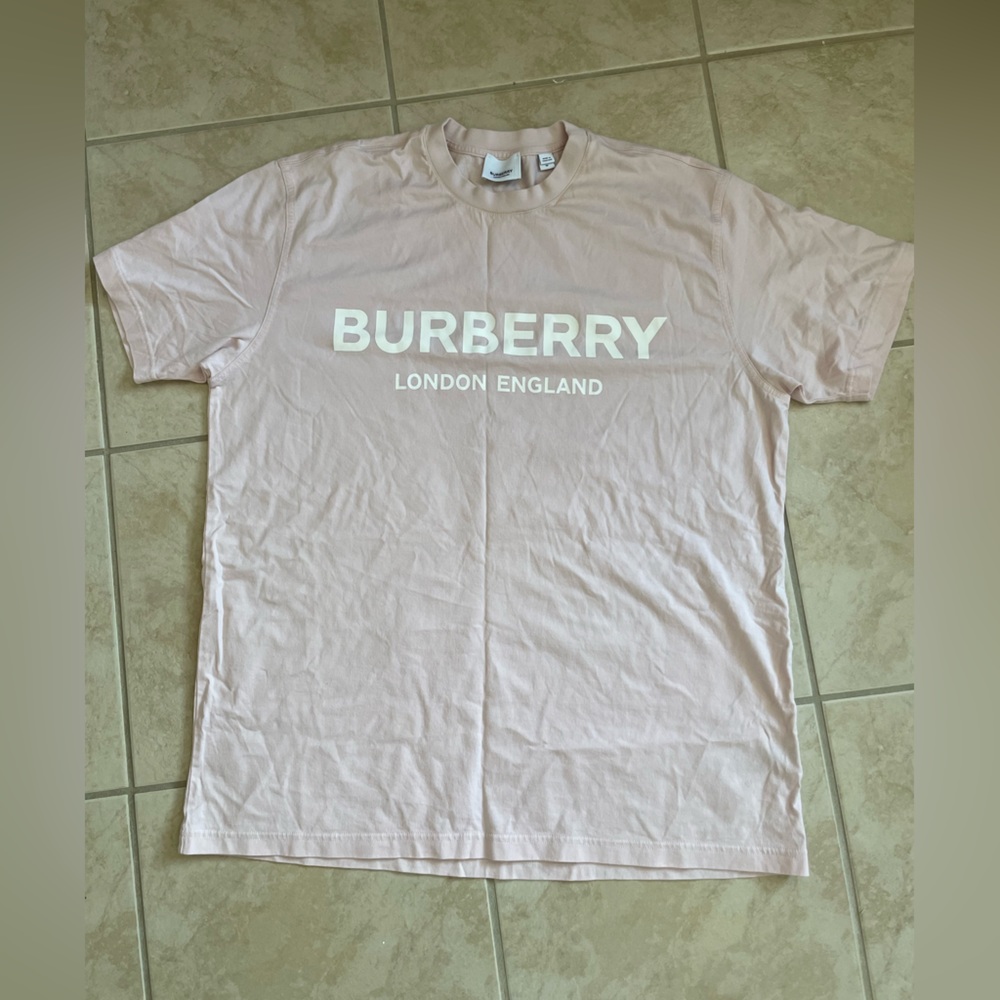 Burberry T shirt